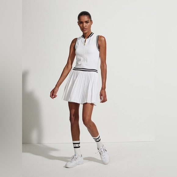 Varley Dresses & Skirts - New with Tags Varley The Elgan 31.5" is perfect for your backhand or bistro